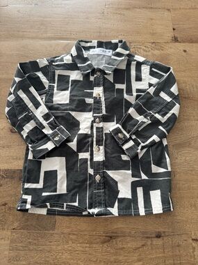 Zara Black & White abstract Geometric Button-Up Shirt size 12-18 months